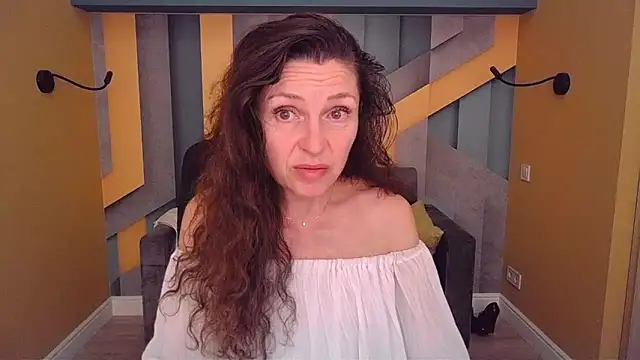 EllaLong Live XXX-Chat