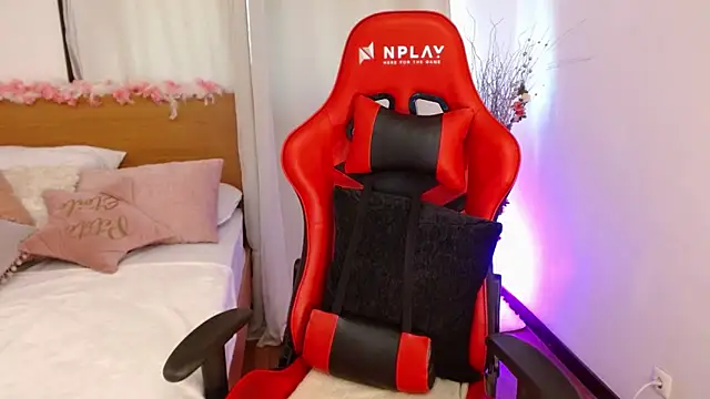 Živý XXX chat lucy_luu_