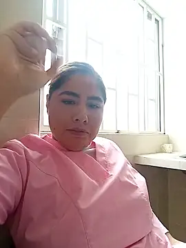 Sofia_Honey1 现场XXX聊天