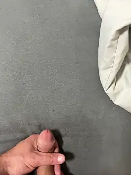 nineteen_M 现场XXX聊天