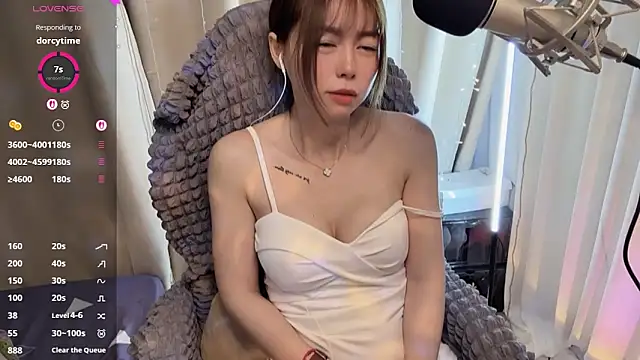 Rose168_'s Live XXX Chat
