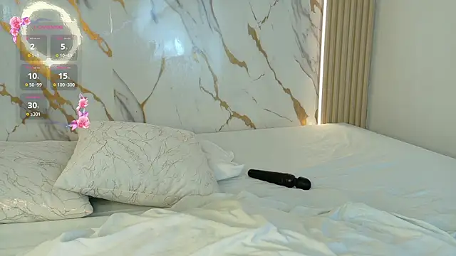 miajonesblowjob 网络视讯表演