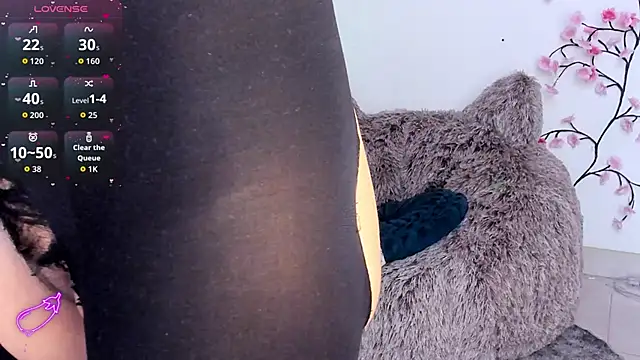 sami_monroe – Naživo XXX chat