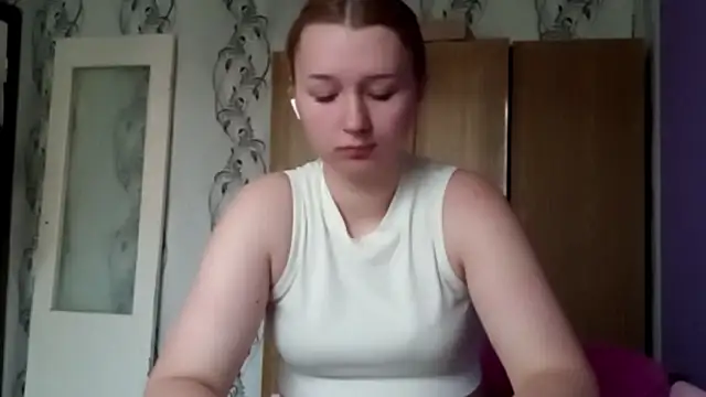 RaeannRoewe live XXX chat