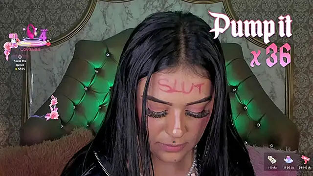SoffiQueen's Live XXX Chat