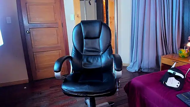JacobWestt Adlı Modelin Canlı XXX Sohbeti