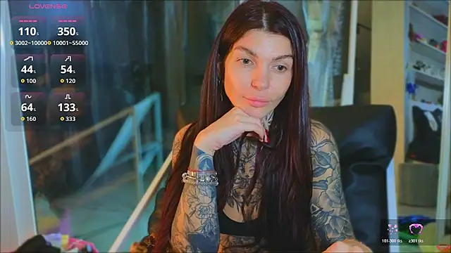 tattooedBabyy 在線直播表演