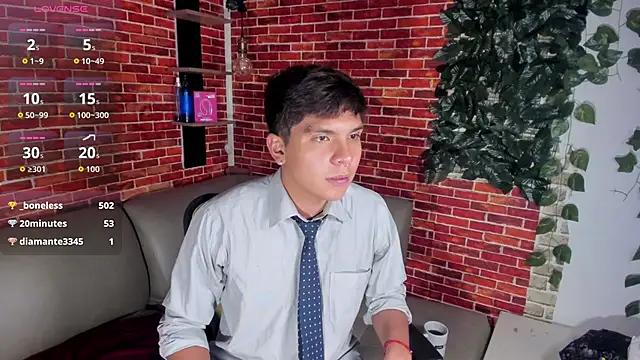 Thiago_Kozak Pertunjukan Webcam