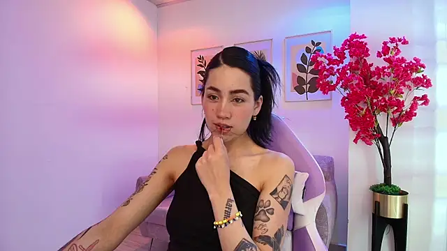Rainy_doll Chat XXX in diretta
