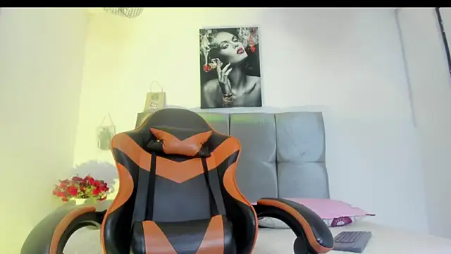 Ariel_star1 Chat XXX in diretta
