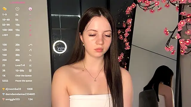 Rose_Retslav's Live XXX Chat