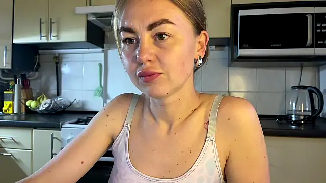 MartaLuna_'s Live XXX Chat