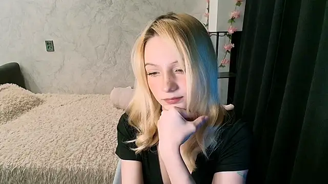 passionate_caramel's Live XXX Chat