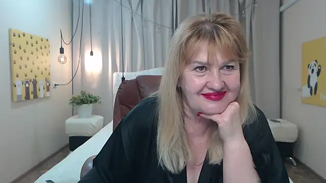 Онлайн чат XXX EmmaEllison