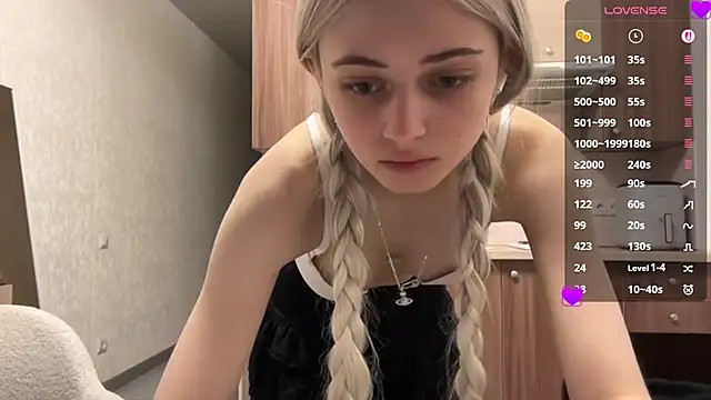 AidaGloshen's Live XXX Chat