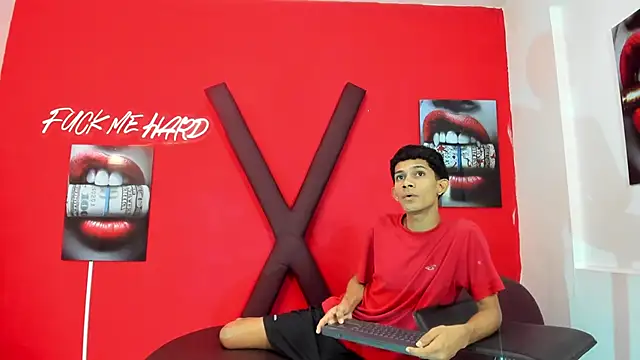 TWINKS_BOYSX's Live XXX Chat