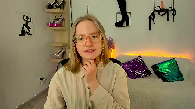 Chatroom XXX en direct de NancyHottie