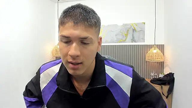 AlessandroFranco webcam show