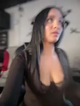 Isabella-Teen's Webcam Show