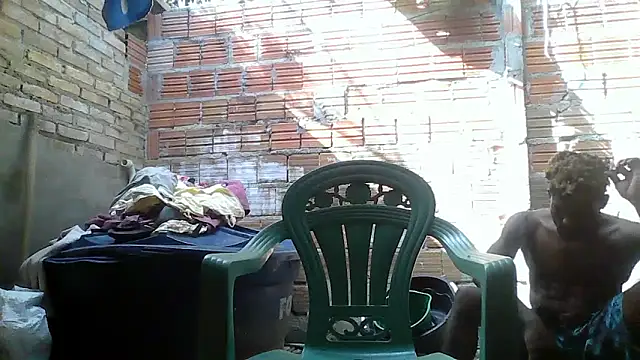 thasmyni's Live XXX Chat