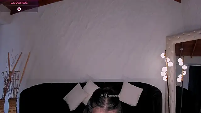 AllyJensen 现场XXX聊天
