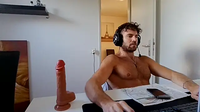 Chat XXX en directo de alpha-hunk