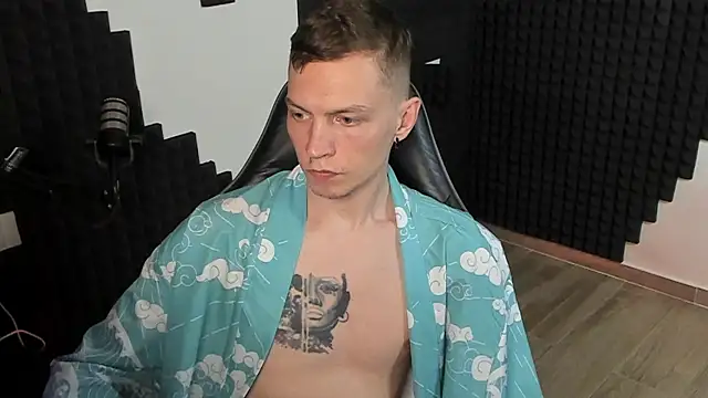 More_than_friend Show Webcam