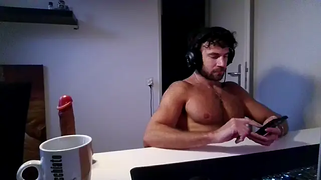 alpha-hunk 라이브 XXX 채팅