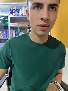 AdrianRinaldi – webcam-show