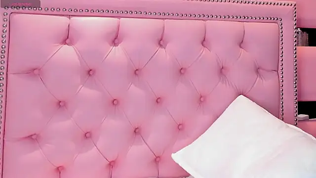 LeilaScott Live XXX-Chat