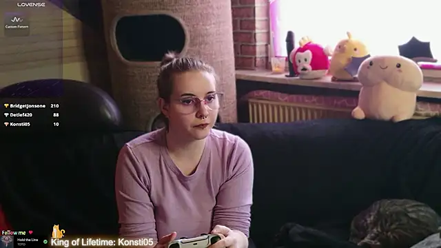 Chat XXX en directo de GamerGirl_Eve