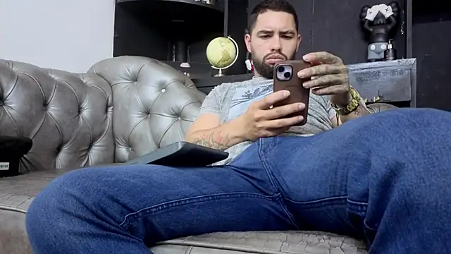 matteosantos' Live XXX Chat
