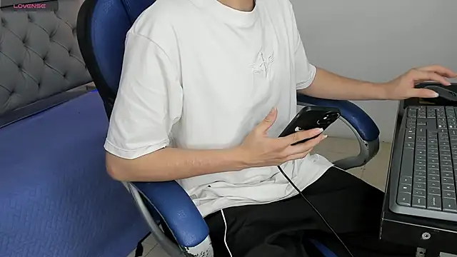 SamBlack_ 라이브 XXX 채팅