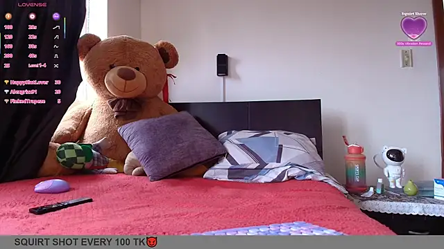 Chatroom XXX en direct de Samanntthaa__
