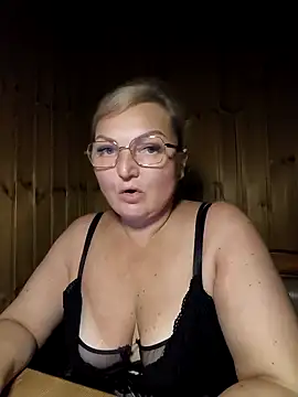 Chat XXX en directo de White-Chocolatte