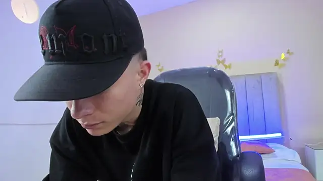 Nascary_Fox's Live XXX Chat