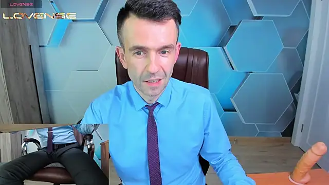 SteveTiger: απευθείας συνομιλία ΧΧΧ