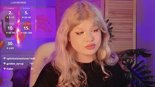 Chat XXX en directo de LilithNlsn