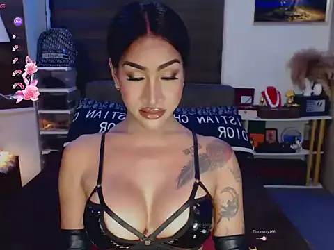 Show modela SeductiveVictoria na web-kameri