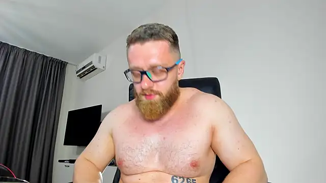 Findom_guy 即時 XXX 聊天