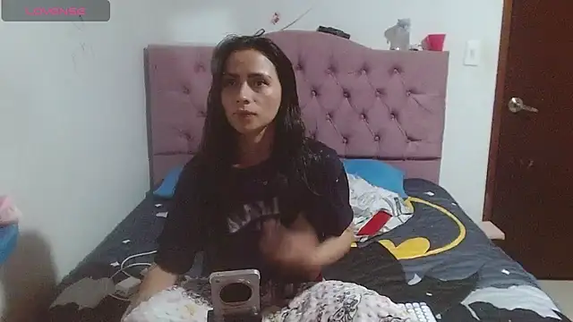 katty_hottest Adlı Modelin Canlı XXX Sohbeti