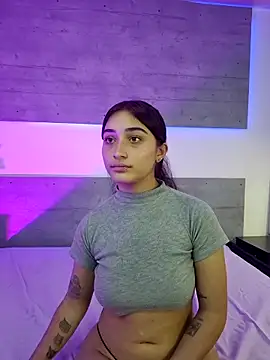 Nina-Mars – Naživo chatovacia miestnosť