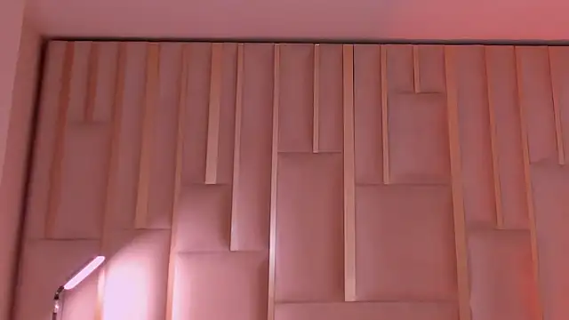Chatroom XXX en direct de ErikaBenz_