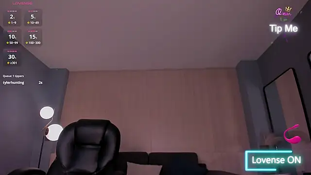 Chat +18 de SophiePalmer ao vivo