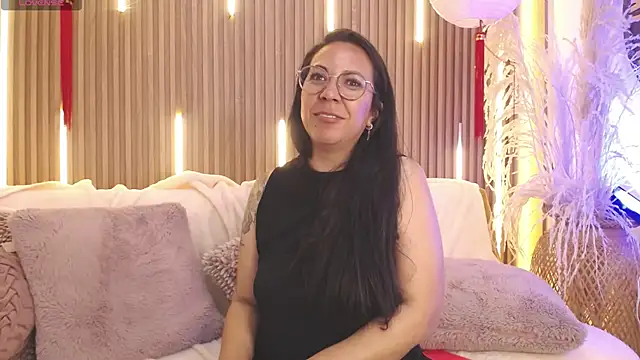 Velvet_Curly's Live XXX Chat