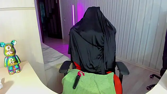 Chat XXX en directo de ErikaYoungs