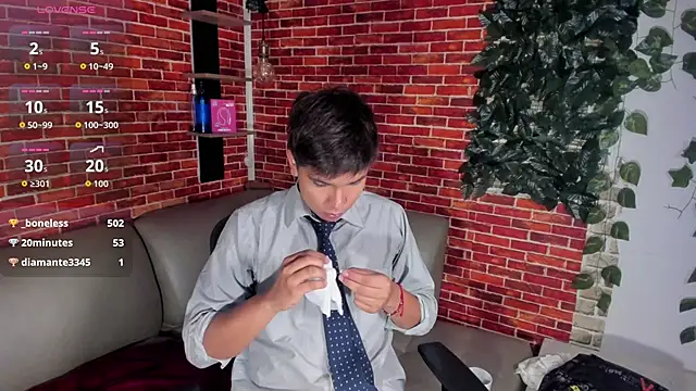 Thiago_Kozak Pertunjukan Webcam
