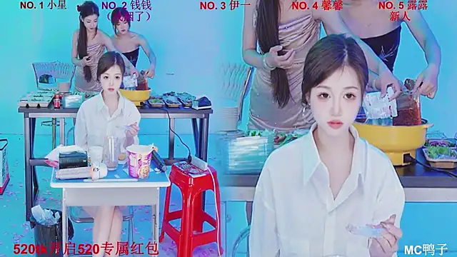 ZZ00033S লাইভ XXX চ্যাট