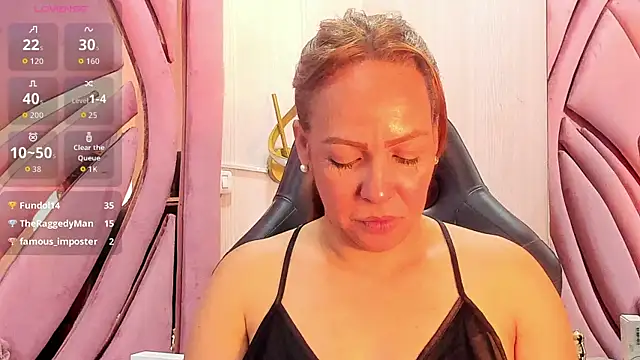 Helenn_Moore's Live XXX Chat