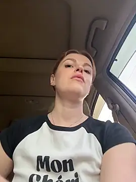 Chat XXX en directo de HarrietDart